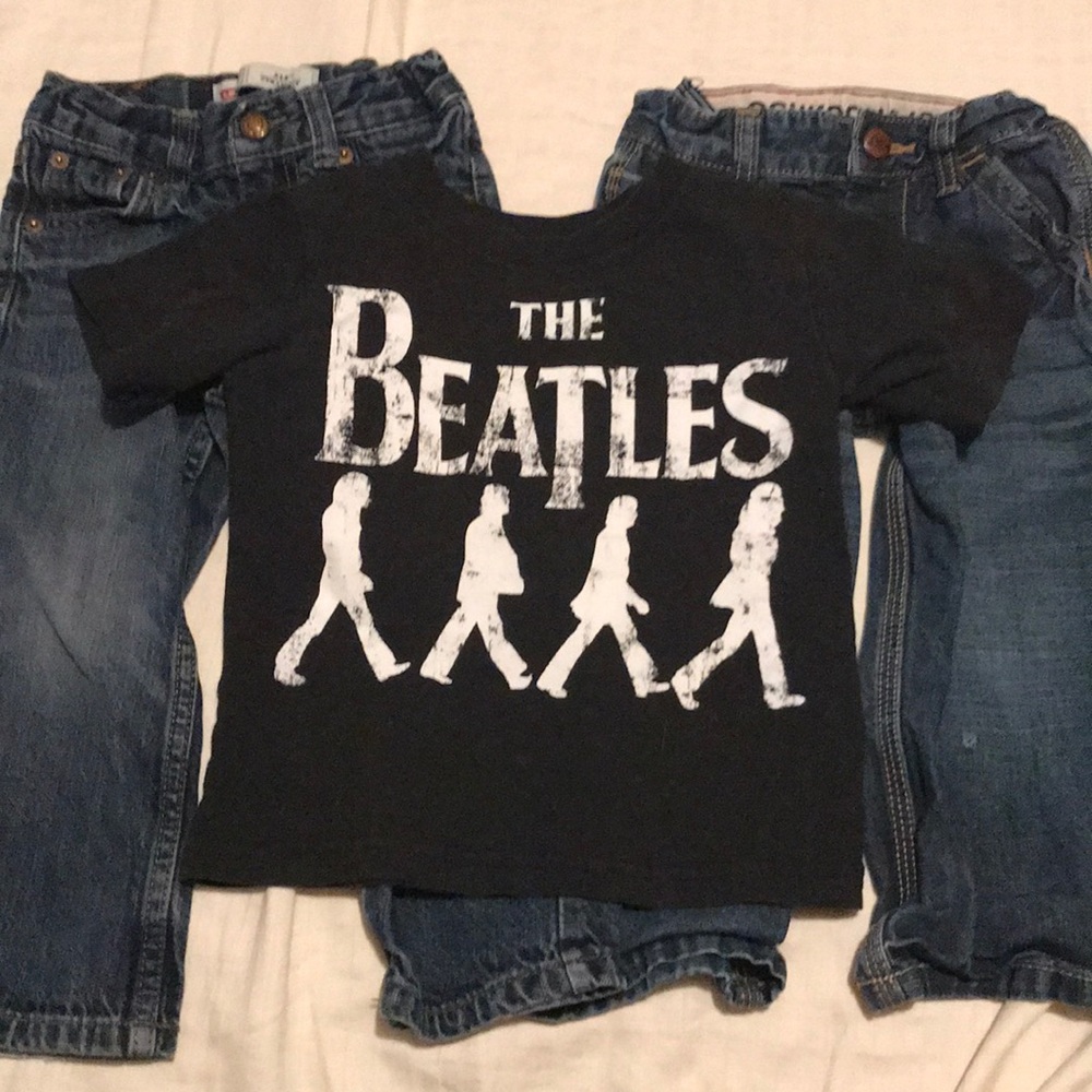 Jeans and Beatles shirt Lot Size 2T